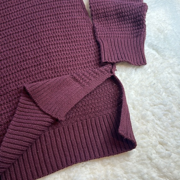 Lucky Brand crew neck sweater, burgundy women’s size medium - Picture 5 of 12